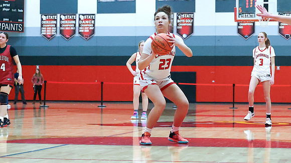 23 Kiya Dixon (34)