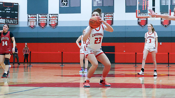23 Kiya Dixon (35)