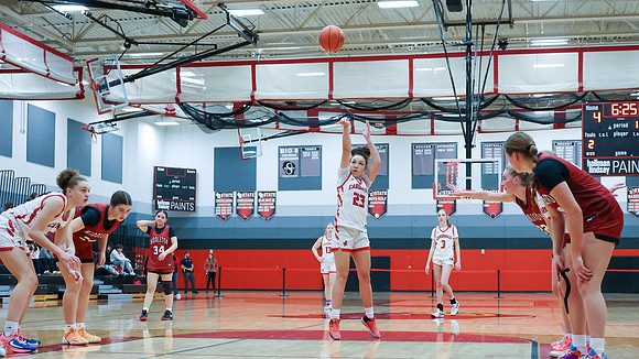23 Kiya Dixon (37)