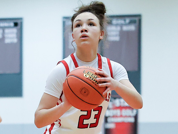 23 Kiya Dixon (47)