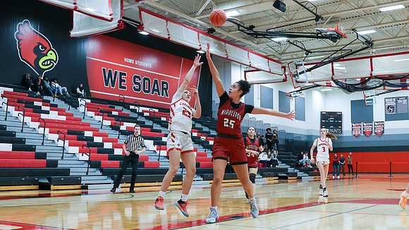 23 Kiya Dixon (45)