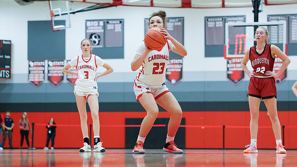 23 Kiya Dixon (48)