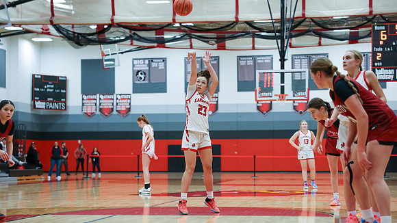 23 Kiya Dixon (53)