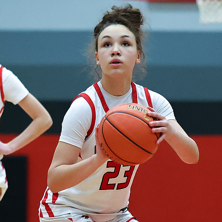 23 Kiya Dixon (70)