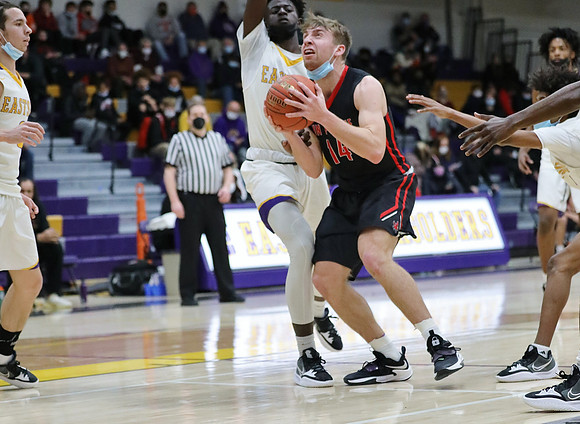 14 Ben Olson  (54)