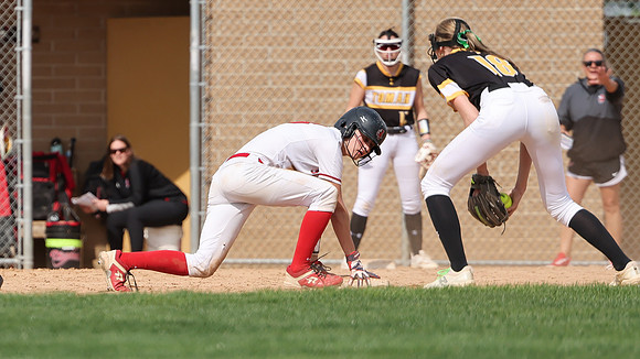 5-4-24 VARSITY vs. Tomah  (84)