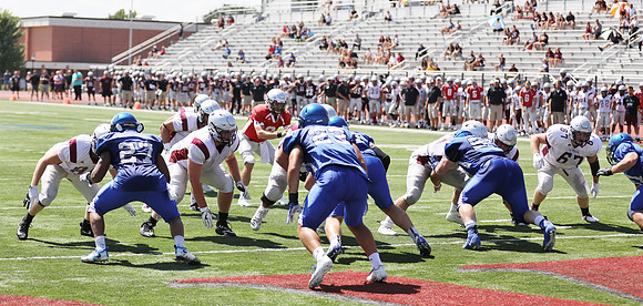 3 UWL 2018 Pre Season Scrmmage vs. U of Dubuque  (83)