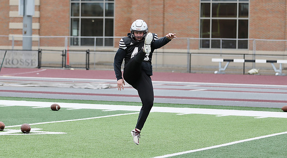 5-1-22 Last Spring Practice  (53)
