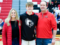 1-4-24 VARSITY & JV Parnets Night  (4)