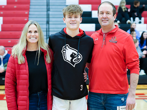 1-4-24 VARSITY & JV Parnets Night  (4)