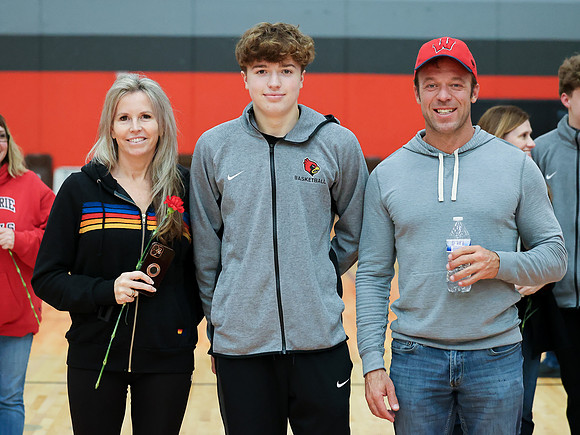 1-4-24 VARSITY & JV Parnets Night  (23)