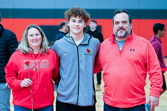 1-4-24 VARSITY & JV Parnets Night  (27)