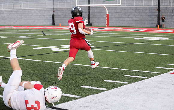 19 Davis Hamilton (18)