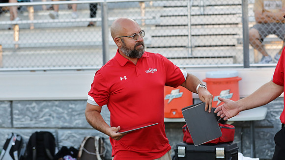 COACH Jon Meier (12)