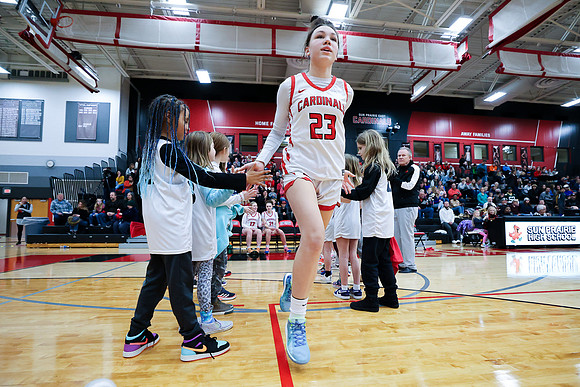VARSITY vs. Sun Prairie West  (16)