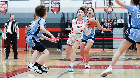 VARSITY vs. Sun Prairie West  (34)
