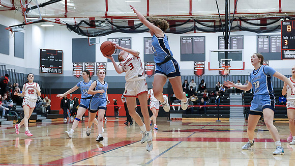 VARSITY vs. Sun Prairie West  (47)