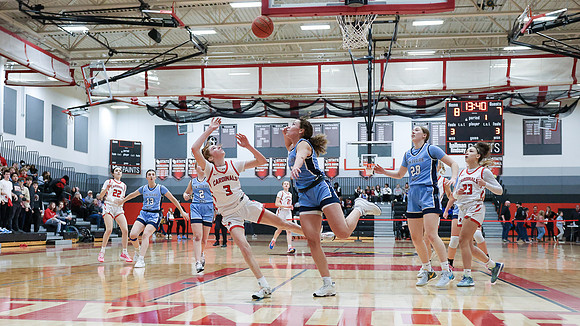 VARSITY vs. Sun Prairie West  (51)