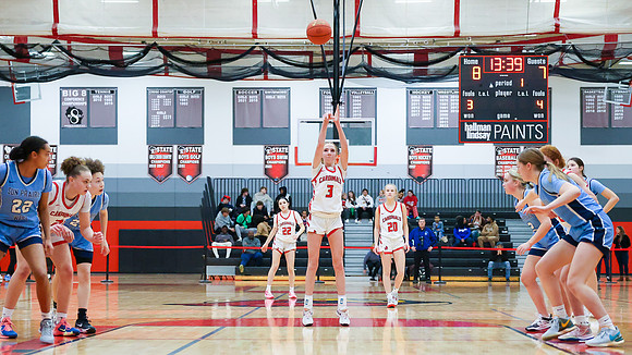 VARSITY vs. Sun Prairie West  (54)