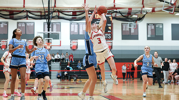 VARSITY vs. Sun Prairie West  (58)