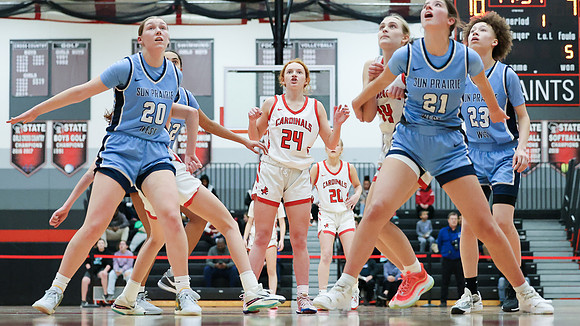 VARSITY vs. Sun Prairie West  (77)