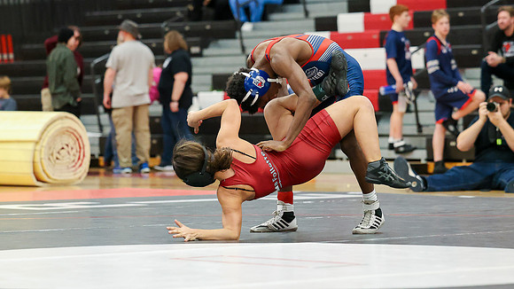 113 Deantae Spivey (42)