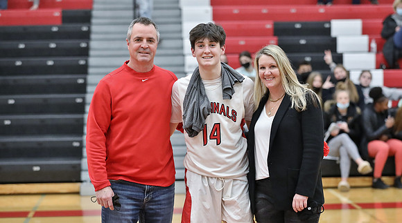 1-10-22 JV vs. Oconomoc (Parents Night) (3)