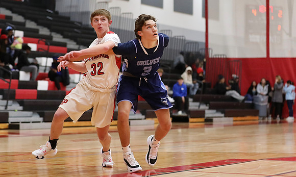 12-13-22 JV vs. Sun Prairie East  (12)