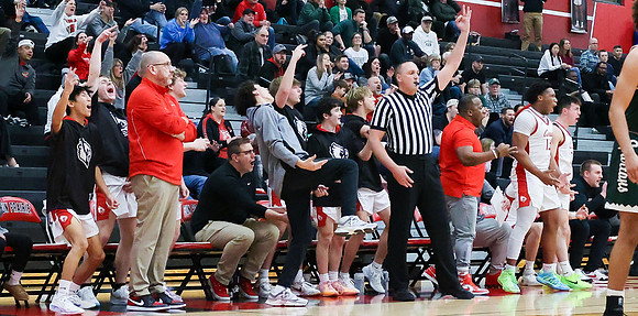 Coach Jeff Russell (21)