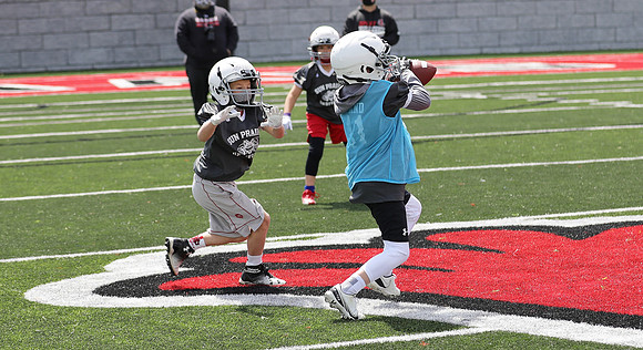 4th Grade A vs. 4th Grade D  (26)