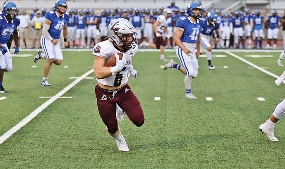 9-10-22 VS. University of Dubuque (24)