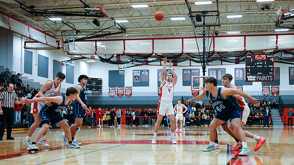 2-6-24 VARSITY vs. Sun Prairie West (34)