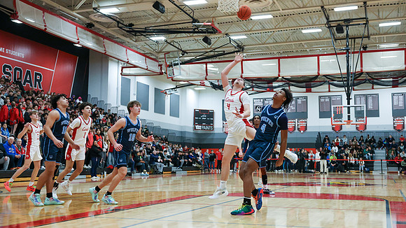 Casey Wambach 2-6-24 vs. Sun Prairie East  (30)