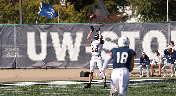 10-8-22 vs. UW Stout  (169)
