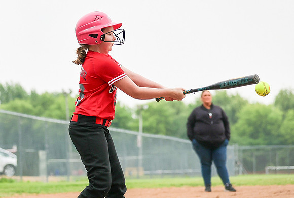 6-10-25 Ariella Softball Game (143)