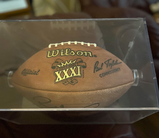 ($800.00) Item #52 Brett Favre Autographed Superbowl Pro Football & Case