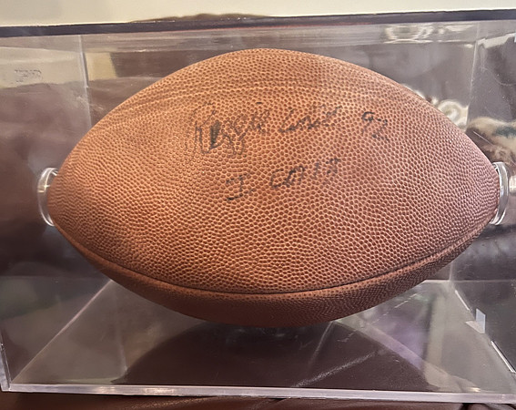 ($1000.00) Item #51 Reggie White Autographed Superbowl XXXI Pro Football & Case
