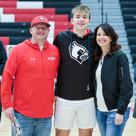SENIOR  Night 2-16-24 (20)