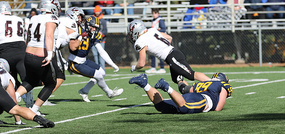 6 Joey Stutzman  (54)