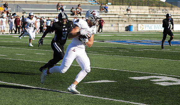 89 Dustin Schultz (13)