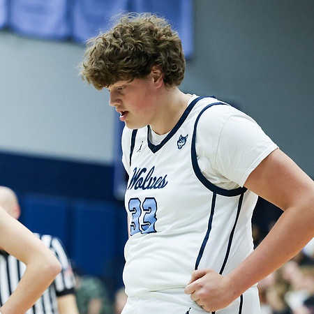 2-20-24 SENIOR NIGHT  (78)