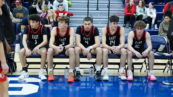 2-20-24 VARSITY vs. Sun Prairie West    (9)