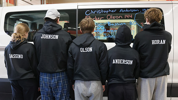 2-22-24 Wrestling State Tournament Send Off  (14)
