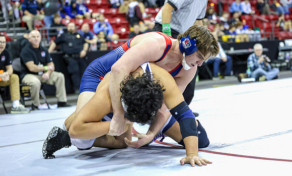 STATE TOURNEY 215lbs. Jaxon Johnson Bout 2 (60)