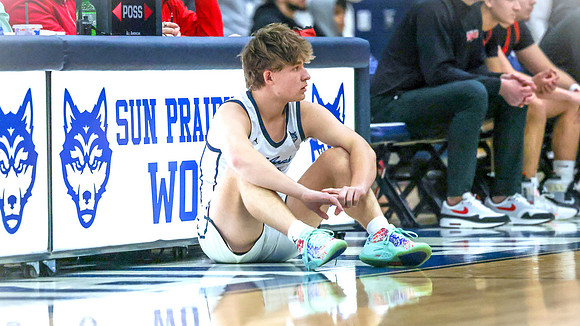 2-20-24 Casey Wambach vs. Sun Prairie East  (1)