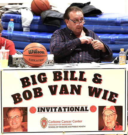 BIG BILL & BOB VAN WIE Invitational Helpers  (8)