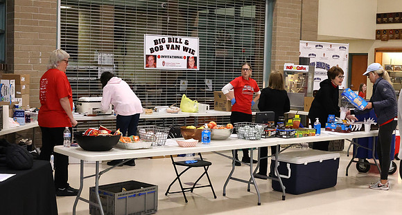 BIG BILL & BOB VAN WIE Invitational Helpers  (13)