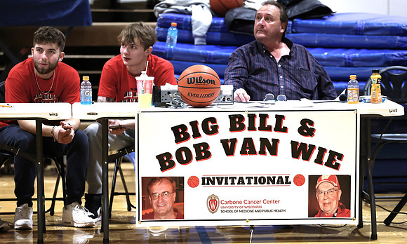 BIG BILL & BOB VAN WIE Invitational Helpers  (10)