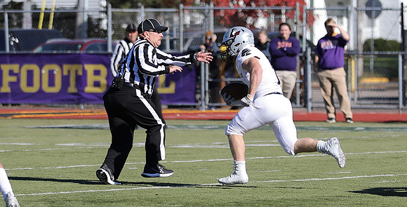 10-30-21 vs. UW Stevens Point  (34)