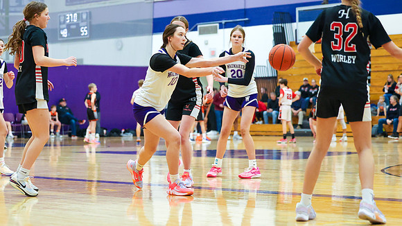 2-25-24 Waunakee 8th Grade Girls vs. Hortonville at BIG BILL & BOB VAN WIE INVITATIONAL  (2)